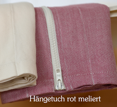 Hanging Cloth red